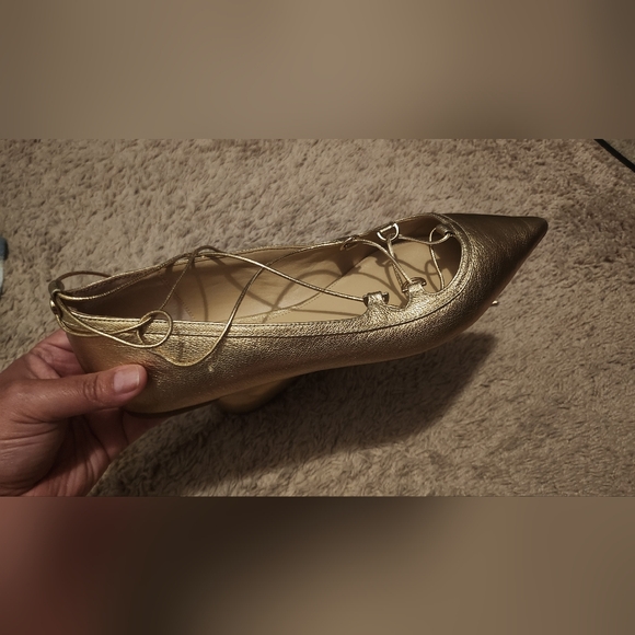 MK golden flats - Picture 2 of 3